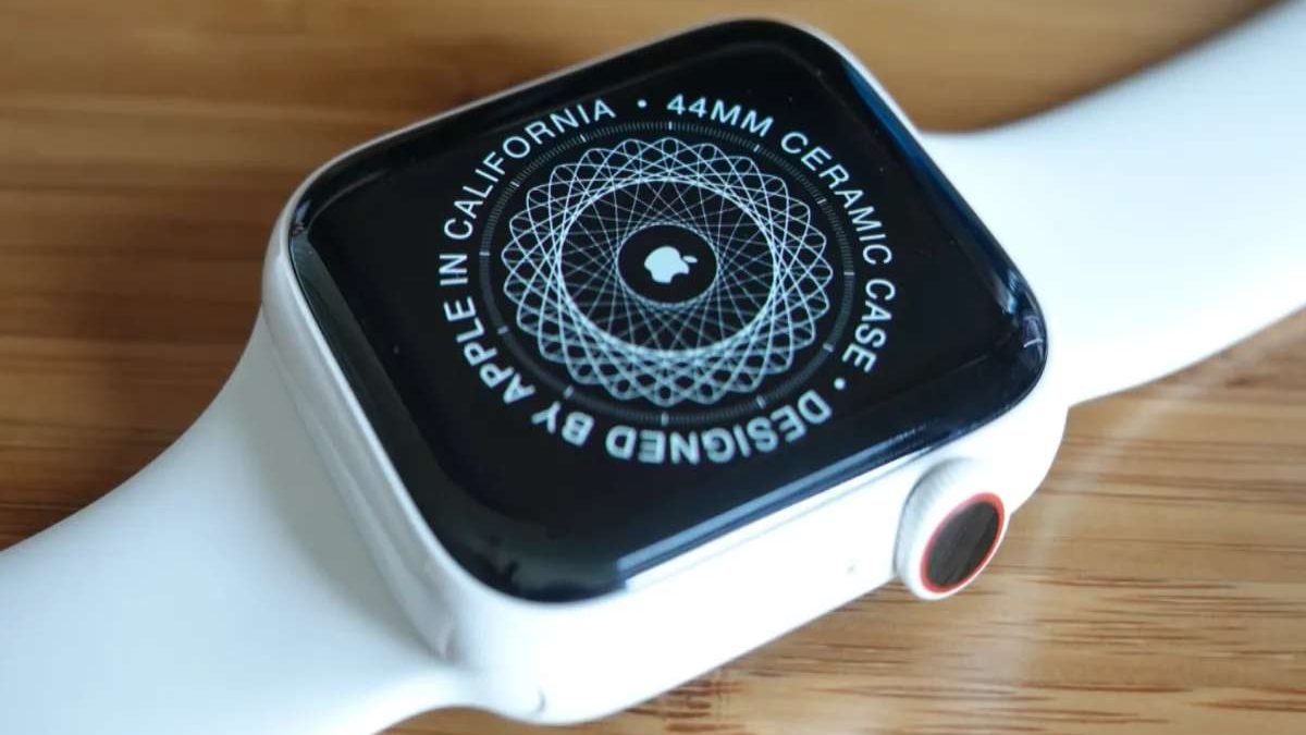 About Ceramic Apple Watch