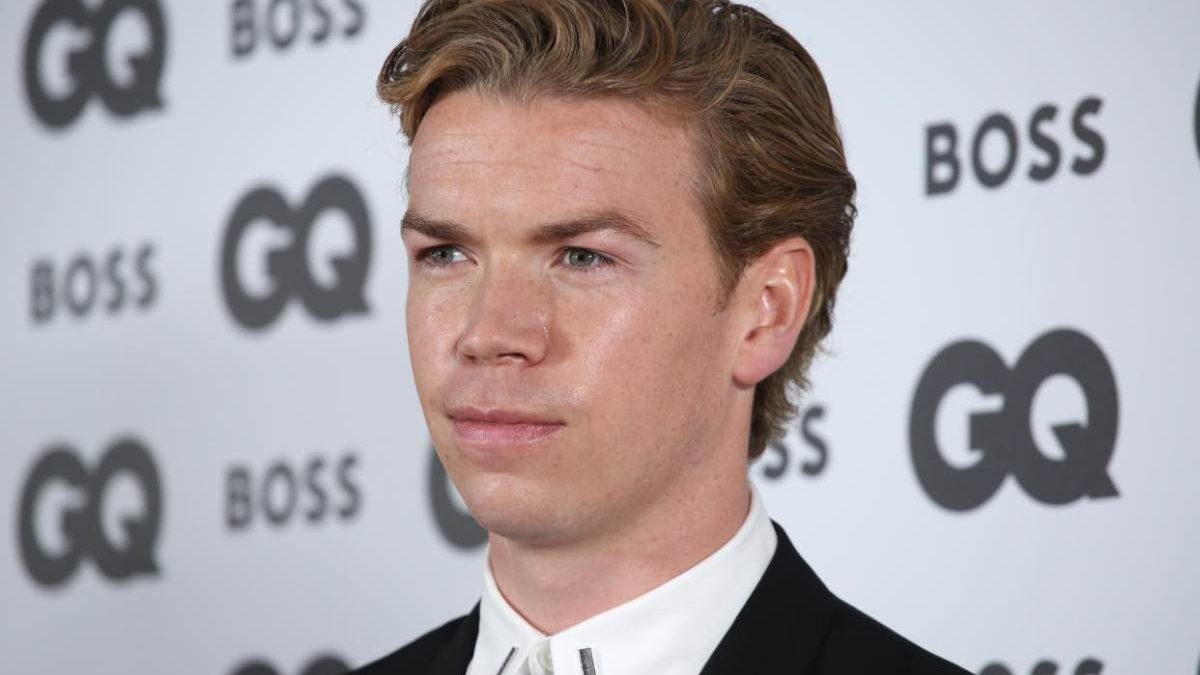 How tall is Will Poulter?