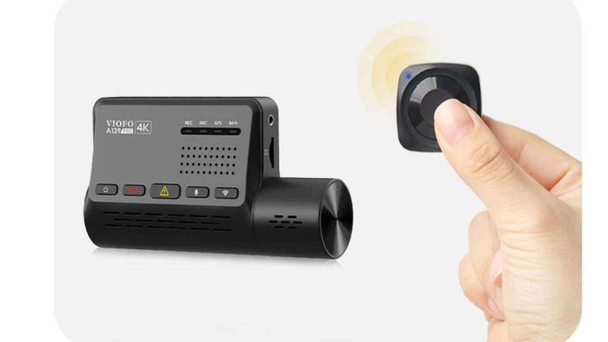What are the Features of the Viofo A139?